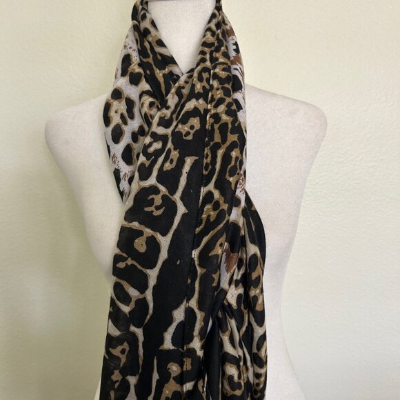 Kendall & James Scarf Pashmina Style Leopard Animal Print Raw Hem Shawl Wrap OS - Picture 4 of 6
